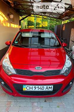 Хэтчбек Kia Rio 2012 в Крюковщине