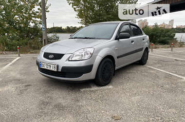 Седан Kia Rio 2008 в Києві