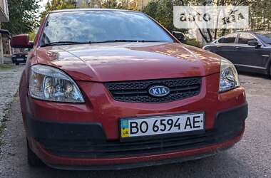 Хетчбек Kia Rio 2006 в Тернополі