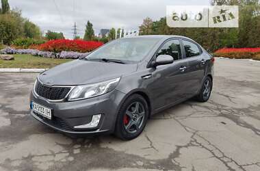 Седан Kia Rio 2011 в Киеве