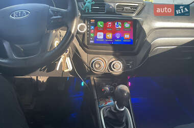 Седан Kia Rio 2012 в 