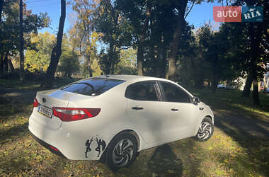 Седан Kia Rio 2012 в 