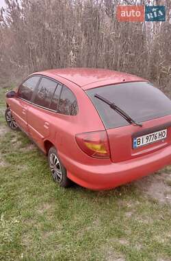 Седан Kia Rio 2002 в Кременчуці