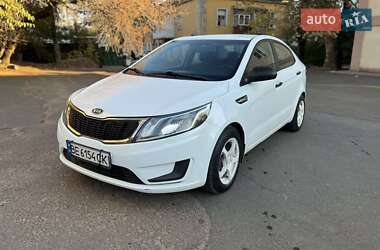 Седан Kia Rio 2012 в Николаеве