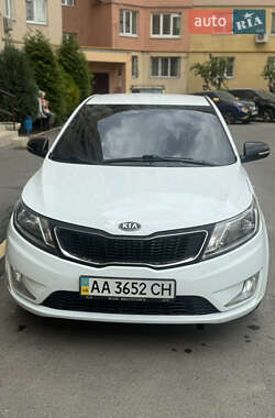 Седан Kia Rio 2012 в Харкові