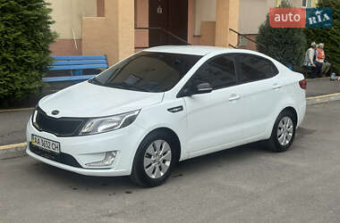 Седан Kia Rio 2012 в Харькове