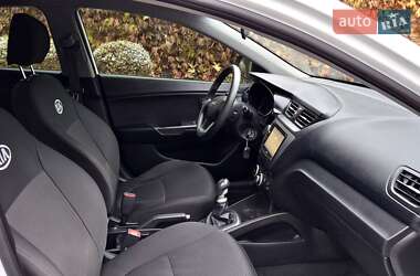 Седан Kia Rio 2012 в Виннице