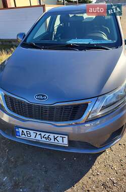 Седан Kia Rio 2013 в Виннице