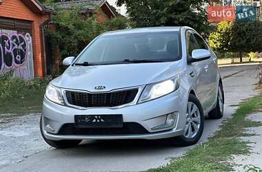 Седан Kia Rio 2012 в Харкові