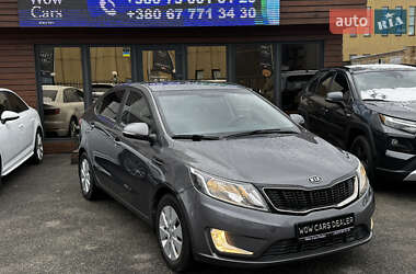 Седан Kia Rio 2012 в Киеве