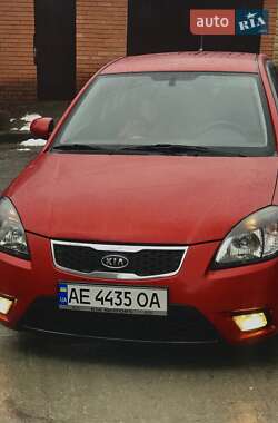 Хэтчбек Kia Rio 2011 в Днепре