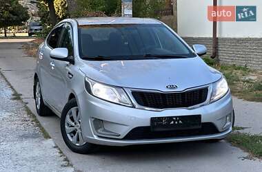 Седан Kia Rio 2012 в Харькове