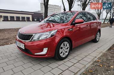 Седан Kia Rio 2012 в Черкассах