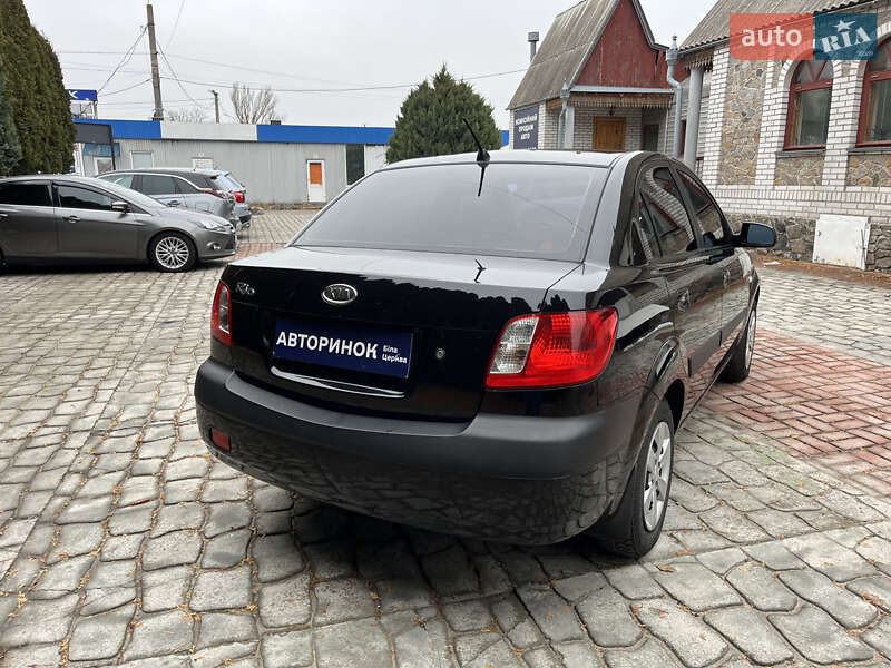 Седан Kia Rio 2007 в Белой Церкви