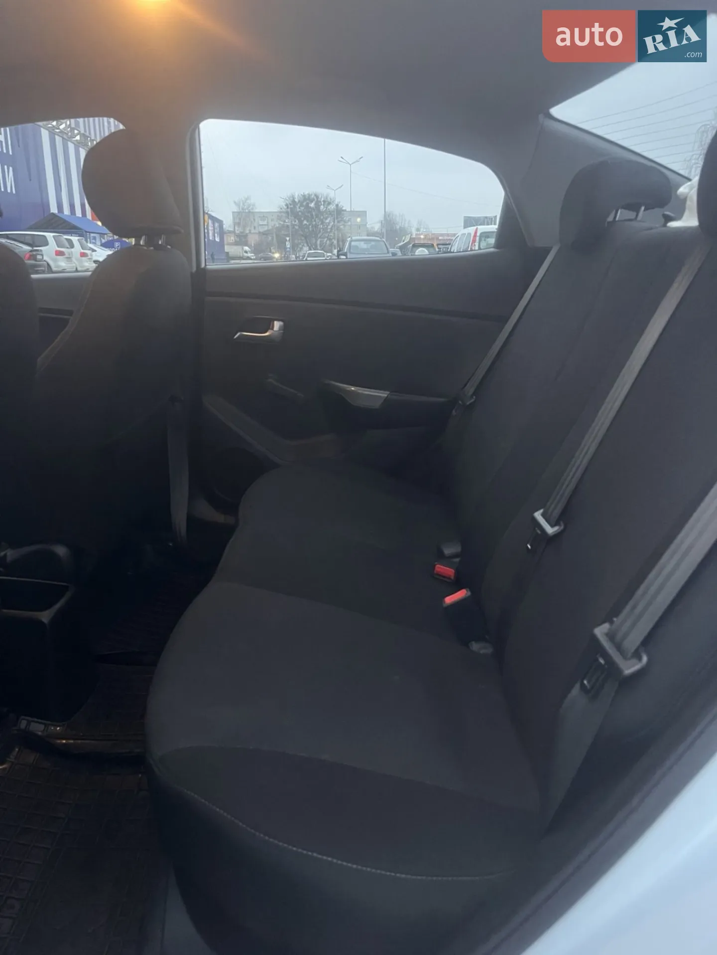 2013 Kia Rio - мініатюра 4