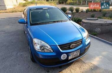 Хетчбек Kia Rio 2007 в Дніпрі