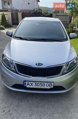 Седан Kia Rio 2012 в Нереснице