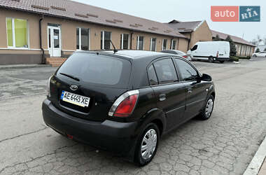 Хетчбек Kia Rio 2008 в Дніпрі