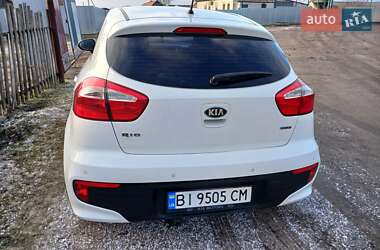 Хетчбек Kia Rio 2016 в Гадячі