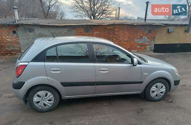 Хетчбек Kia Rio 2006 в Білій Церкві