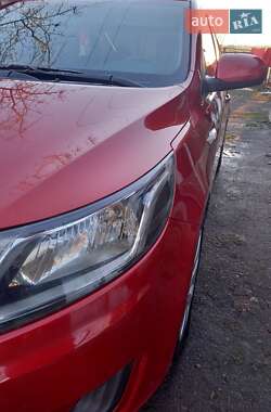 Седан Kia Rio 2012 в 