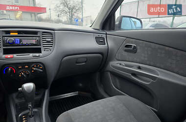 Хетчбек Kia Rio 2008 в Києві