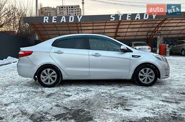 Седан Kia Rio 2012 в Харкові