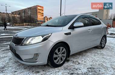 Седан Kia Rio 2012 в Харкові