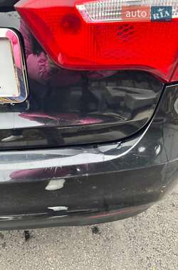 Седан Kia Rio 2013 в 
