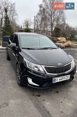 Седан Kia Rio 2013 в 