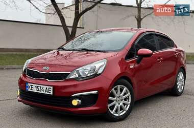 Седан Kia Rio 2017 в Дніпрі