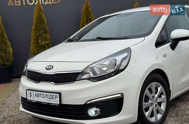 Седан Kia Rio 2016 в Одесі