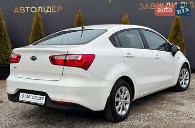 Седан Kia Rio 2016 в Одесі