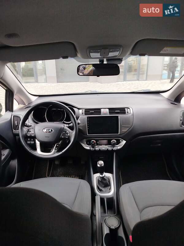 Kia Rio 2013 Kia Rio 2013