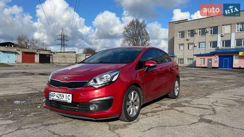 Седан Kia Rio 2016 в Запоріжжі