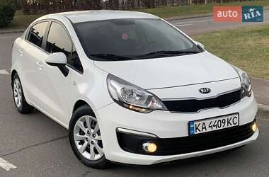 Седан Kia Rio 2016 в Киеве