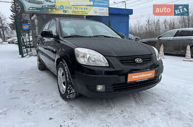 Хетчбек Kia Rio 2005 в Сумах