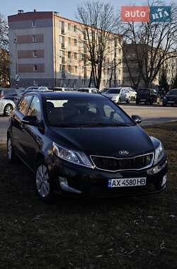 Хетчбек Kia Rio 2012 в Харкові