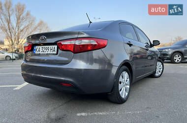 Седан Kia Rio 2011 в Киеве