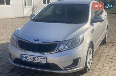 Седан Kia Rio 2012 в Львові