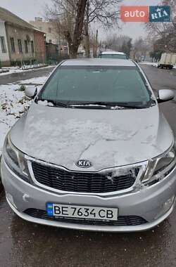 Хэтчбек Kia Rio 2012 в Николаеве