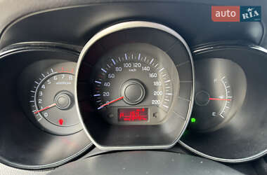 Седан Kia Rio 2012 в 