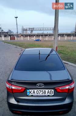 Седан Kia Rio 2012 в Києві