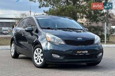 Седан Kia Rio 2013 в Києві