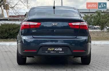 Седан Kia Rio 2013 в Києві