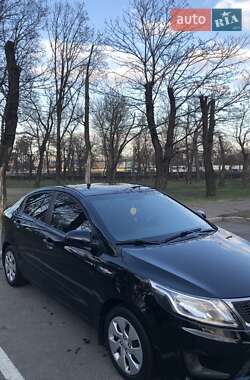 Седан Kia Rio 2011 в 