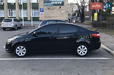 Седан Kia Rio 2011 в 
