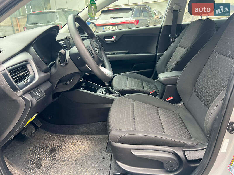 Седан Kia Rio 2018 в Одесі