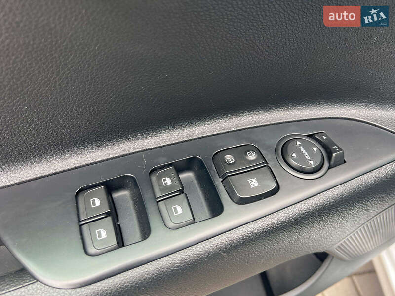 Седан Kia Rio 2018 в Одесі
