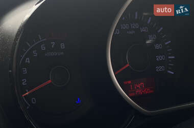 Седан Kia Rio 2012 в 